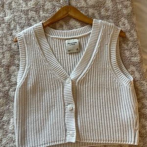 Abercrombie white sweater vest